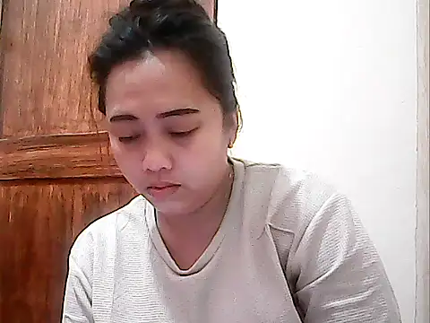 Snapshot of Pinay_Chubby20 chatting on February 15, 2026, 8:30 pm Pinay Chubby20 online show from February 15, 2026, 8:30 pm