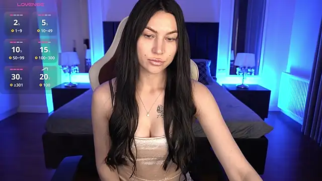 Snapshot of EliseVelour chatting on May 13, 2026, 12:45 pm EliseVelour online show from May 13, 2026, 12:45 pm