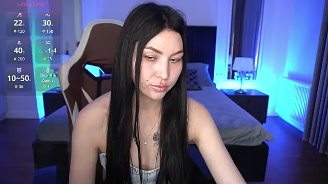 Snapshot of EliseVelour chatting on May 14, 2026, 12:46 pm EliseVelour online show from May 14, 2026, 12:46 pm