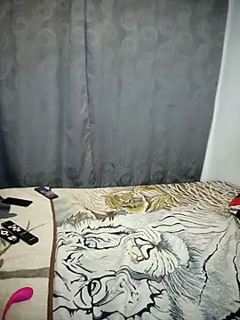 Fernandar2025 online show from November 30, 2025, 3:07 am