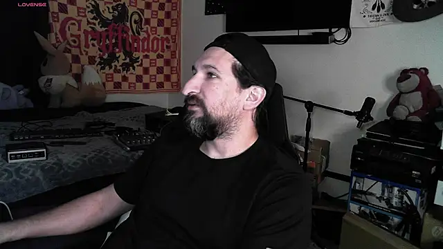 Snapshot of DevilPup75_ chatting on January 11, 2026, 10:44 am DevilPup75 online show from January 11, 2026, 10:44 am