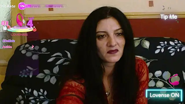 Snapshot of Goldgirl89 chatting on October 9, 2025, 11:05 pm Goldgirl89 online show from October 9, 2025, 11:05 pm