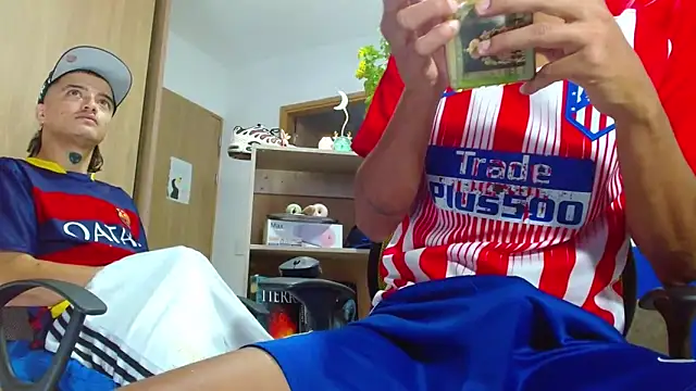 skinny23cm online show from October 28, 2025, 3:44 pm