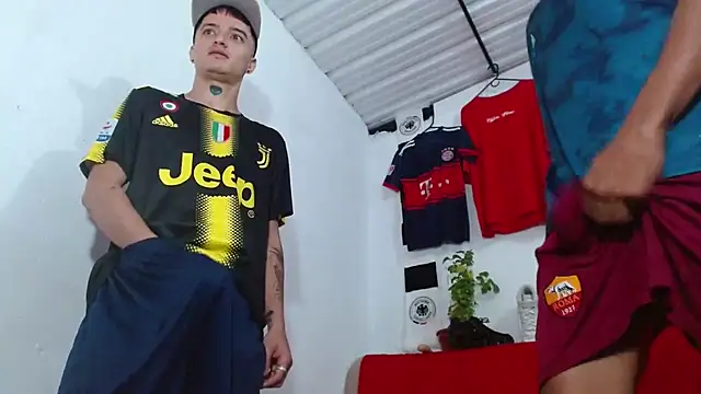 skinny23cm online show from March 17, 2026, 1:47 pm