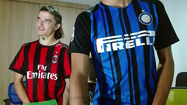 skinny23cm online show from November 12, 2025, 9:13 am