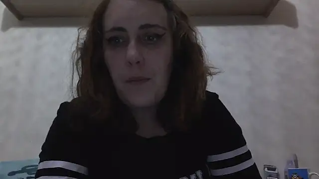 laxinna123 online show from November 23, 2025, 4:17 pm