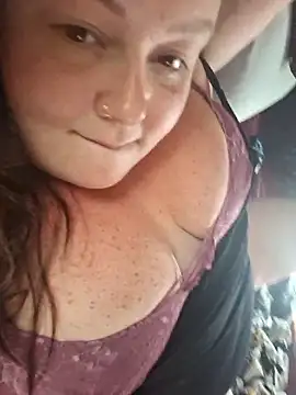 Snapshot of 50-shades-of-JADE chatting on February 6, 2026, 7:43 pm 50-shades-of-JADE online show from February 6, 2026, 7:43 pm