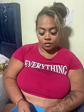 EmilyDuran  online show from June 26, 2026, 10:04 pm