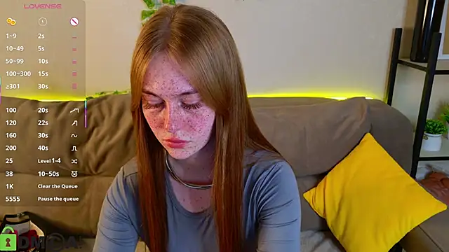 Snapshot of Roxy_Sunnny chatting on November 7, 2025, 9:36 am Roxy Sunnny online show from November 7, 2025, 9:36 am