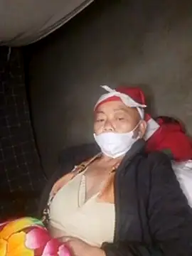 Snapshot of VangLe73 chatting on November 12, 2025, 3:16 pm VangLe73 online show from November 12, 2025, 3:16 pm