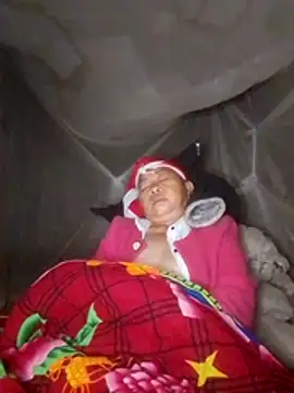 Snapshot of VangLe73 chatting on November 5, 2025, 4:10 pm VangLe73 online show from November 5, 2025, 4:10 pm