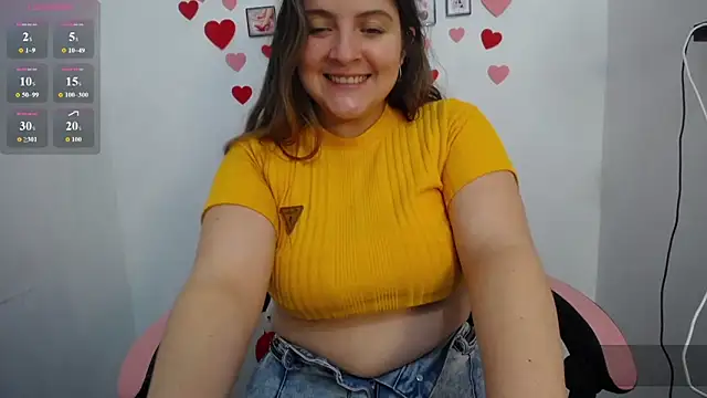 Pregnant Kloe online show from June 10, 2026, 12:45 am