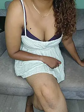 Snapshot of Tamilpallavi chatting on June 6, 2026, 11:54 pm Tamilpallavi online show from June 6, 2026, 11:54 pm