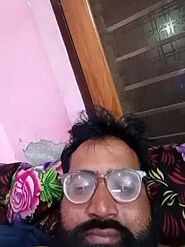 Snapshot of hard_boy9455 chatting on January 8, 2026, 4:35 pm hard boy9455 online show from January 8, 2026, 4:35 pm