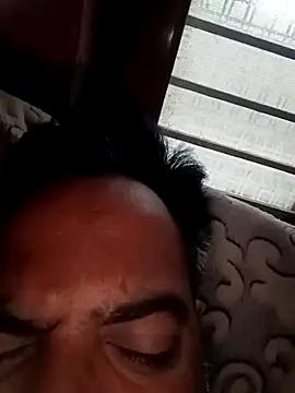 Snapshot of hard_boy9455 chatting on February 9, 2026, 1:36 am hard boy9455 online show from February 9, 2026, 1:36 am