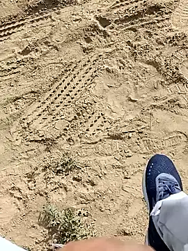 Snapshot of hard_boy9455 chatting on January 10, 2026, 8:42 am hard boy9455 online show from January 10, 2026, 8:42 am