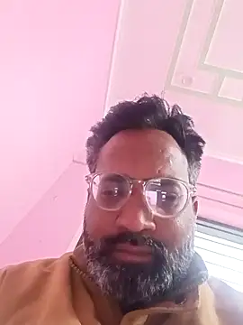 Snapshot of hard_boy9455 chatting on February 11, 2026, 2:00 am hard boy9455 online show from February 11, 2026, 2:00 am