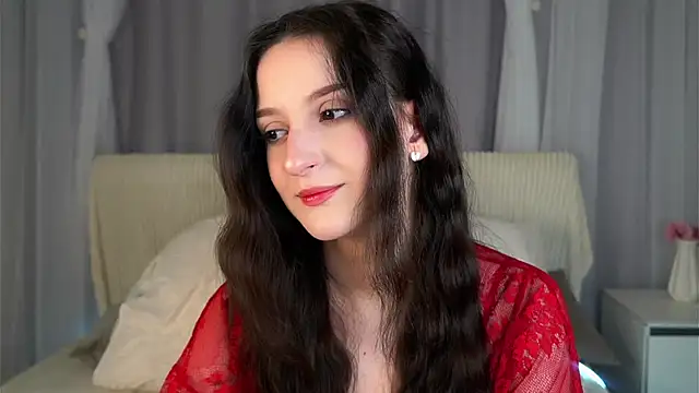 Snapshot of FalineBeacher chatting on February 14, 2026, 1:17 am FalineBeacher online show from February 14, 2026, 1:17 am