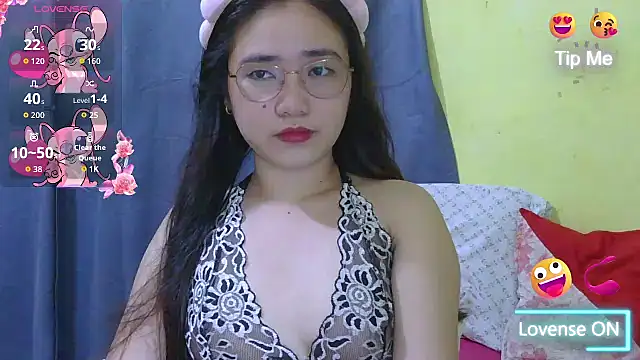 Snapshot of HornyAsian4uxx chatting on May 25, 2026, 9:19 am HornyAsian4uxx online show from May 25, 2026, 9:19 am