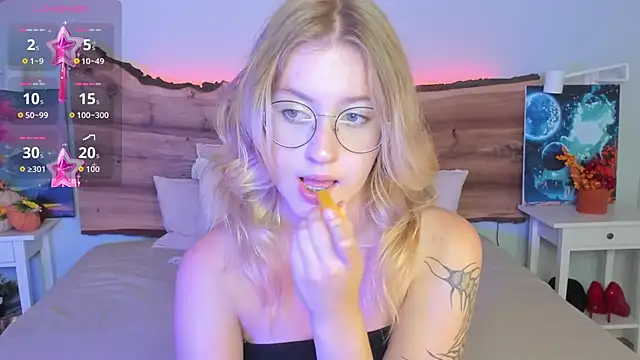 Nerissa xo online show from September 17, 2025, 7:38 pm