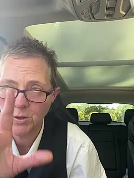 Curvy-Jinx online show from September 30, 2025, 10:43 am