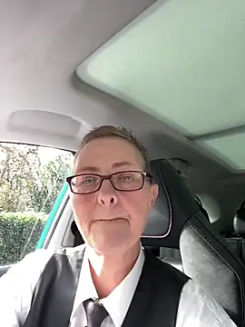 Curvy-Jinx online show from September 10, 2025, 8:46 am