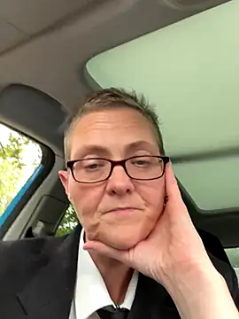 Curvy-Jinx online show from September 18, 2025, 12:19 pm