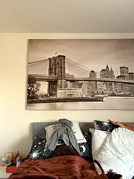 Curvy-Jinx online show from October 28, 2025, 8:57 am