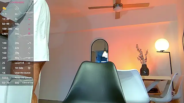 Michael Salens online show from October 28, 2025, 10:20 pm