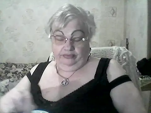 NatalieNorth online show from December 3, 2025, 9:47 pm