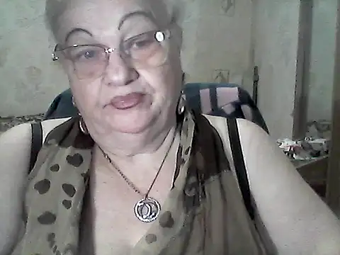 Snapshot of NatalieNorth chatting on November 3, 2025, 9:29 pm NatalieNorth online show from November 3, 2025, 9:29 pm