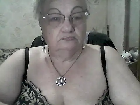 NatalieNorth online show from October 12, 2025, 8:10 pm
