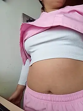 Snapshot of SUSY__06 chatting on June 27, 2026, 2:56 pm SUSY 06 online show from June 27, 2026, 2:56 pm