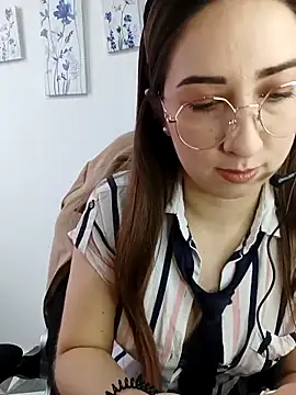 Snapshot of SUSY__06 chatting on September 29, 2025, 12:11 pm SUSY 06 online show from September 29, 2025, 12:11 pm