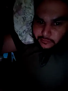 Snapshot of alber907 chatting on October 8, 2025, 10:43 pm alber907 online show from October 8, 2025, 10:43 pm