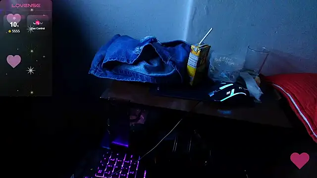 luisahot 9727 online show from October 28, 2025, 7:07 am