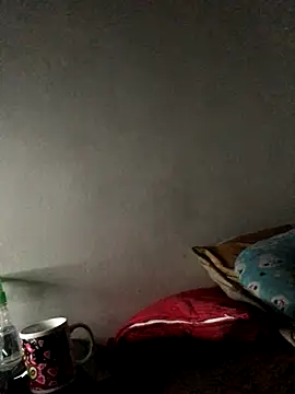 luisahot 9727 online show from October 24, 2025, 7:07 am