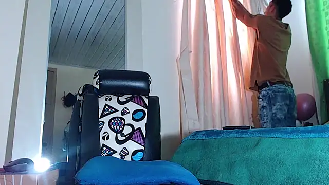 Owenferrara online show from February 1, 2026, 2:15 pm