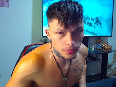 Snapshot of Kieran_kian chatting on December 20, 2025, 11:07 pm Kieran kian online show from December 20, 2025, 11:07 pm