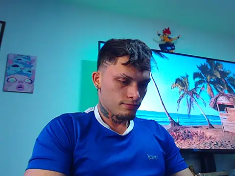 Snapshot of Kieran_kian chatting on December 19, 2025, 10:56 pm Kieran kian online show from December 19, 2025, 10:56 pm