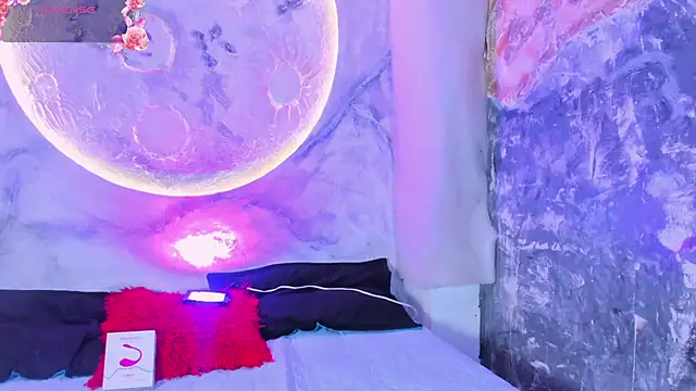 Snapshot of katierouge_ chatting on October 3, 2025, 3:41 am katierouge online show from October 3, 2025, 3:41 am