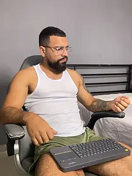 vincentjaxon online show from March 26, 2026, 12:36 pm