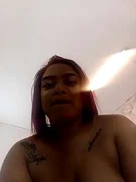 Snapshot of nathaliamiller chatting on December 16, 2025, 7:51 pm nathaliamiller online show from December 16, 2025, 7:51 pm