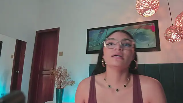 LunaAspen  online show from September 10, 2025, 6:07 pm