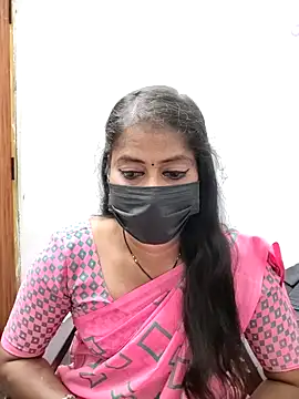 Snapshot of tamil_Sigappu_Roja chatting on April 21, 2026, 3:13 am tamil Sigappu Roja online show from April 21, 2026, 3:13 am
