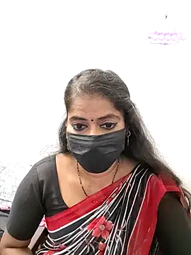 Snapshot of tamil_Sigappu_Roja chatting on December 18, 2025, 2:05 am tamil Sigappu Roja online show from December 18, 2025, 2:05 am