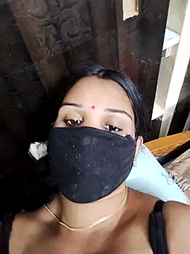 Snapshot of Devi-with-Ram chatting on November 17, 2025, 4:44 pm Devi-with-Ram online show from November 17, 2025, 4:44 pm