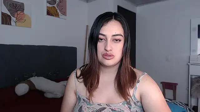 Snapshot of Meggan_n chatting on November 30, 2025, 3:40 am Meggan n online show from November 30, 2025, 3:40 am