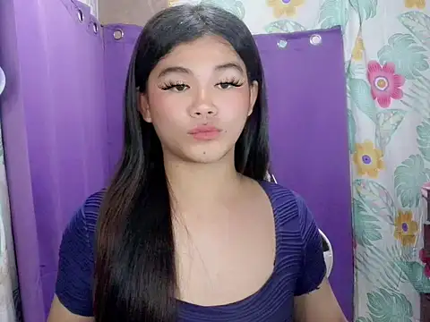 Snapshot of caramiya chatting on July 9, 2026, 7:09 am caramiya online show from July 9, 2026, 7:09 am