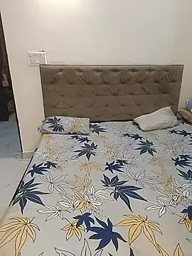 Snapshot of missneha61 chatting on October 12, 2025, 5:47 pm missneha61 online show from October 12, 2025, 5:47 pm